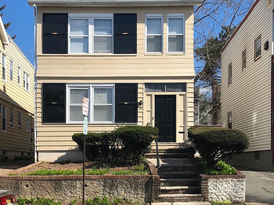 1st image of 36 Chelsea Ave #3