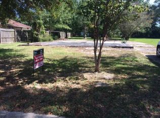 902 Belair St, Pascagoula, MS 39567