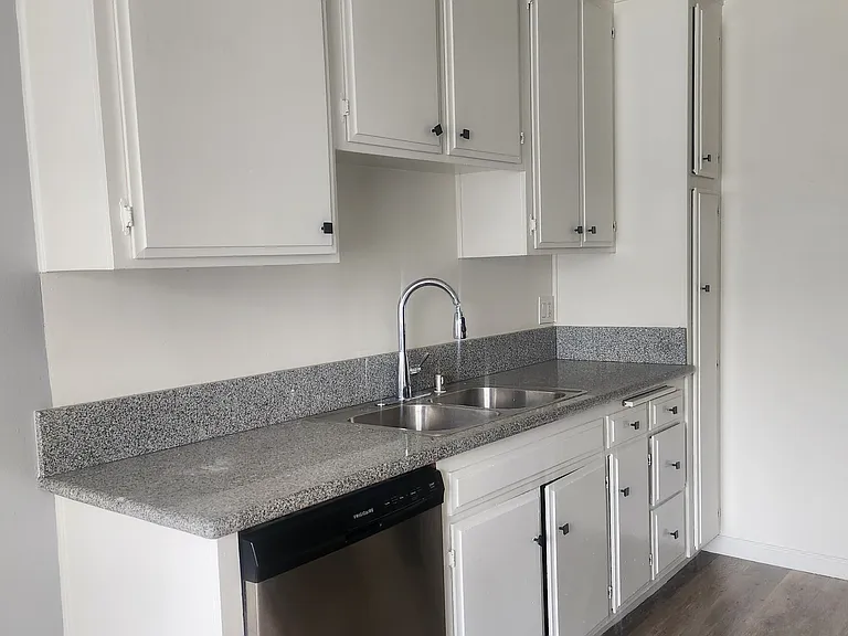 235 S Rampart Blvd #201 — Photo 16