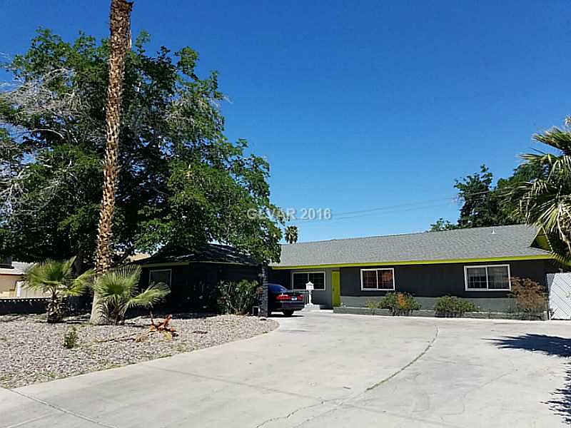 1st image of 2700 W Oakey Blvd