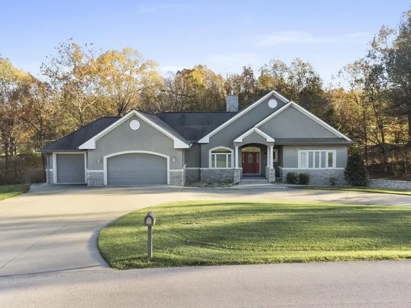 162 Stonebridge Dr, Calvert City, KY 42029