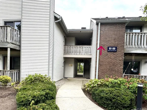 908 Ravens Crest Dr, Plainsboro, NJ 08536