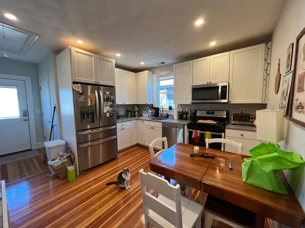 305 Highland Ave, Somerville, MA