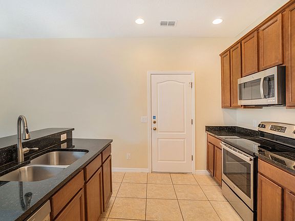 2nd image of 13848 Pickett Reserve Ct