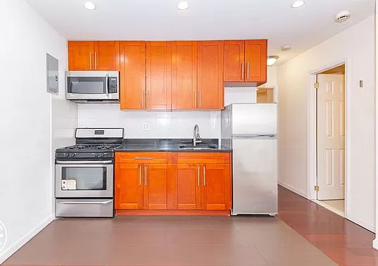 2nd image of 603 Washington Ave #3F
