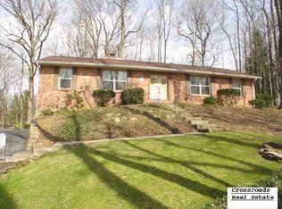 3618 Sleepy Hollow Ln, New Castle, IN 47362