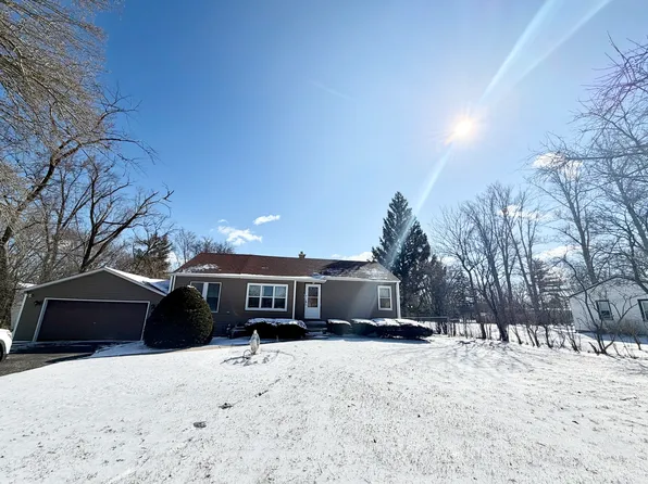 701 Anthony Trl, Northbrook, IL 60062