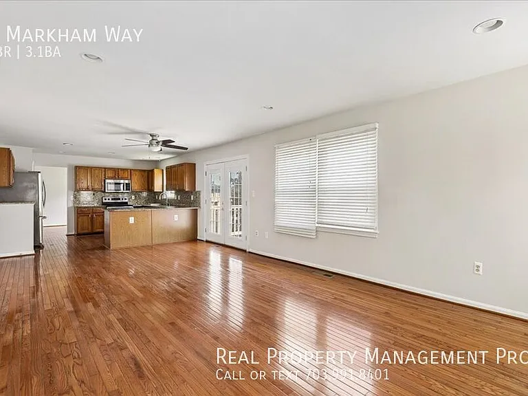 4 Markham Way — Photo 22