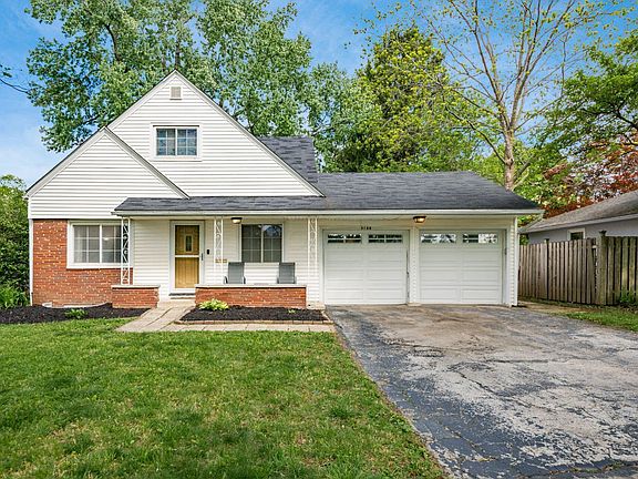 3rd image of 3186 Mountview Rd