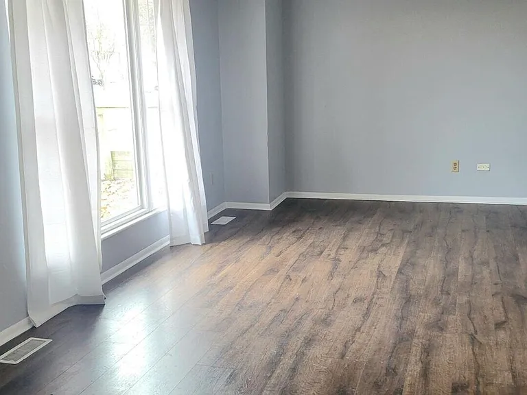 4145 Camelot Dr — Photo 14