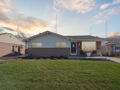 2153 New York Ave, Lincoln Park, MI, 48146