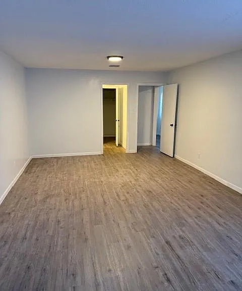 12262 Huntington Venture Dr — Photo 7