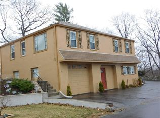 22 Chestnut Ave, Lincoln, RI 02865
