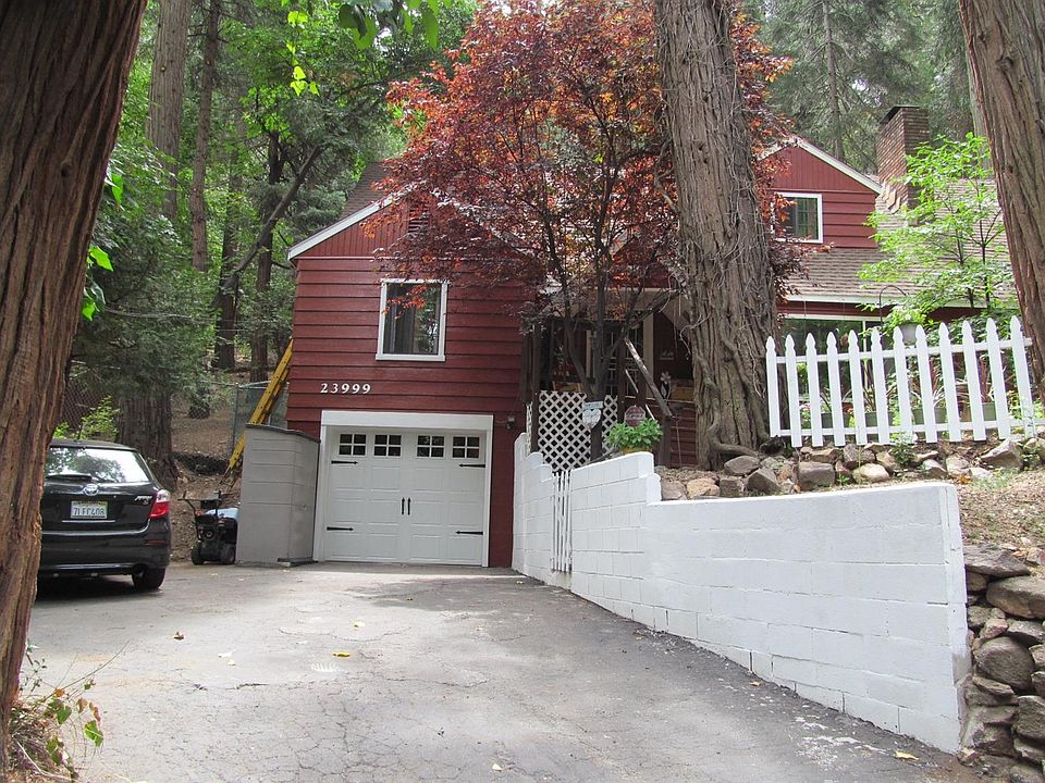 1st image of 23999 Cresta Dr