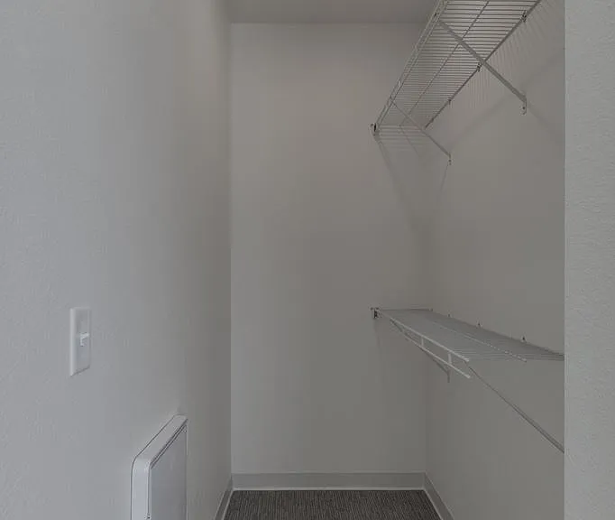 Liberty Gardens Apartments — Photo 34