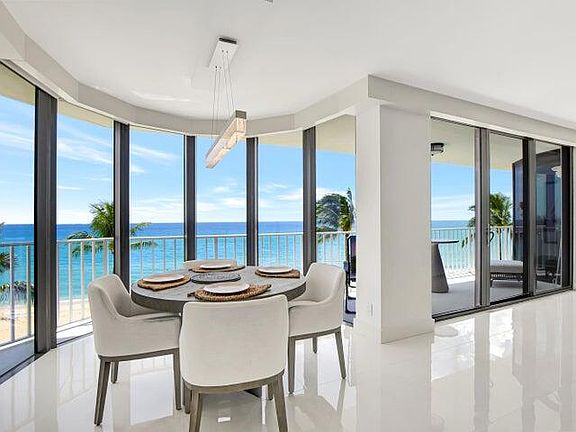 4th image of 2917 S Ocean Boulevard S #403