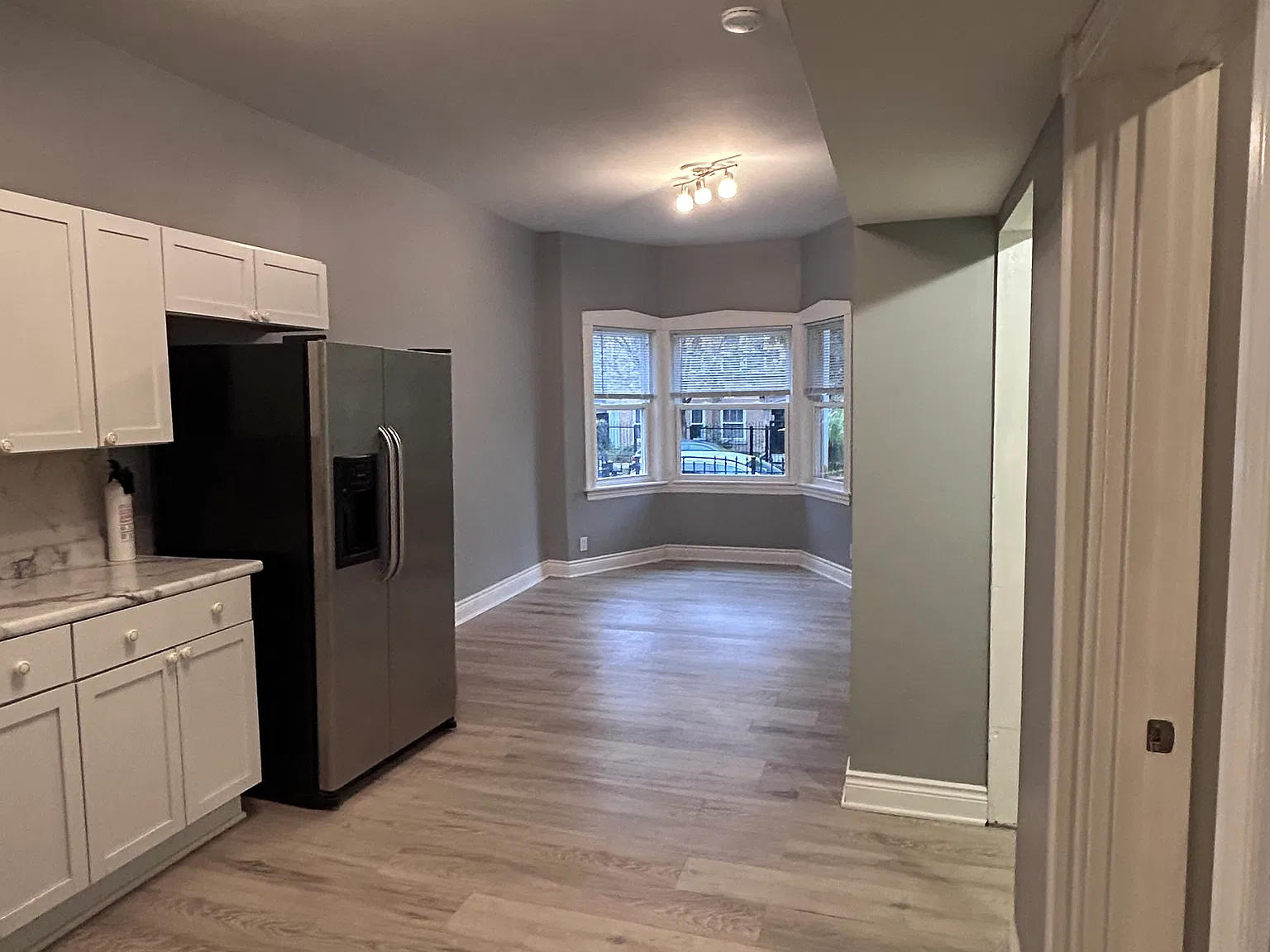 3 bed, $2,495 — Photo 3