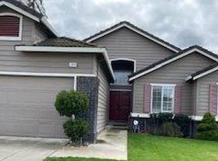 1629 Crow Creek Dr, Oakdale, CA