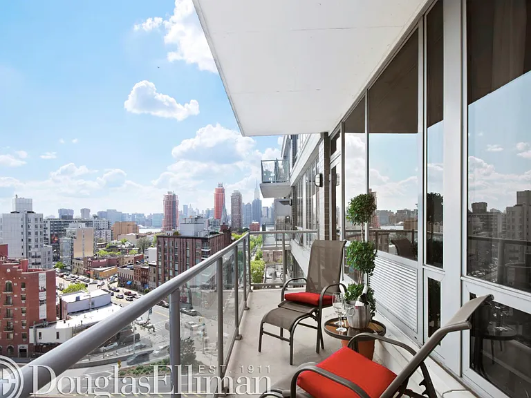 48-15 11th St #11C — Photo 1