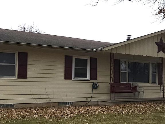 2nd image of 115 Pleasant Dr