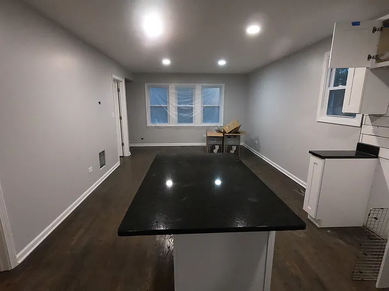 8120 S Houston Ave — Photo 2