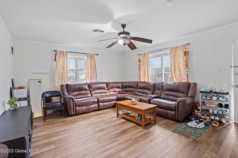 3rd image of 66 Rooney Avenue