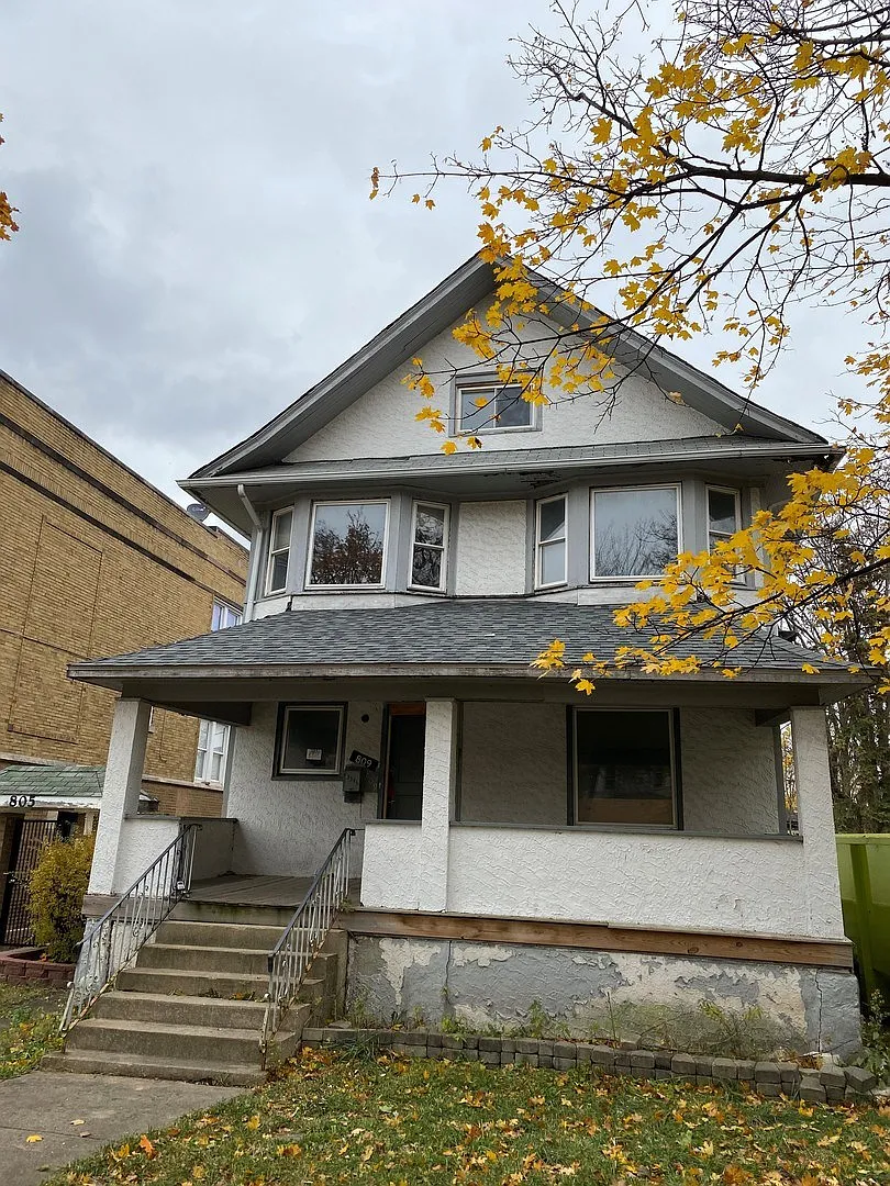 809 S 15th Ave photo 1