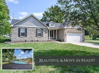 619 Westview Dr, Edwardsville, IL 62025