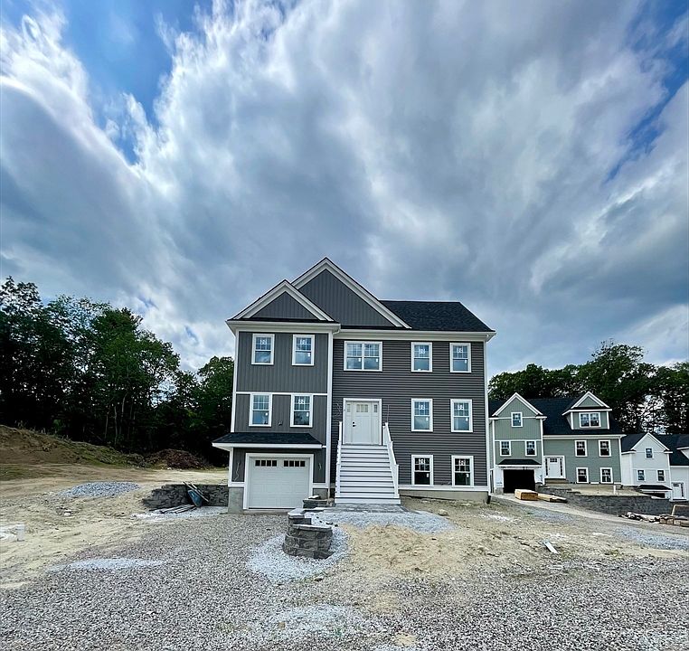 1st image of 17 Sylvan Hill Xing