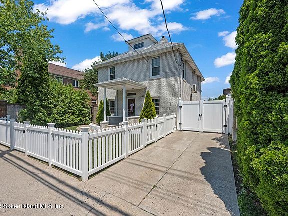 3rd image of 357 Foster Rd