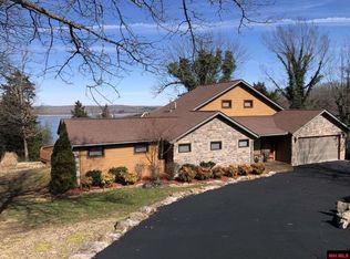 236 Crestline Dr, Mountain Home, AR 72653