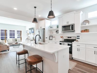 1019 Crossing Ct E, Valley, AL, 36854