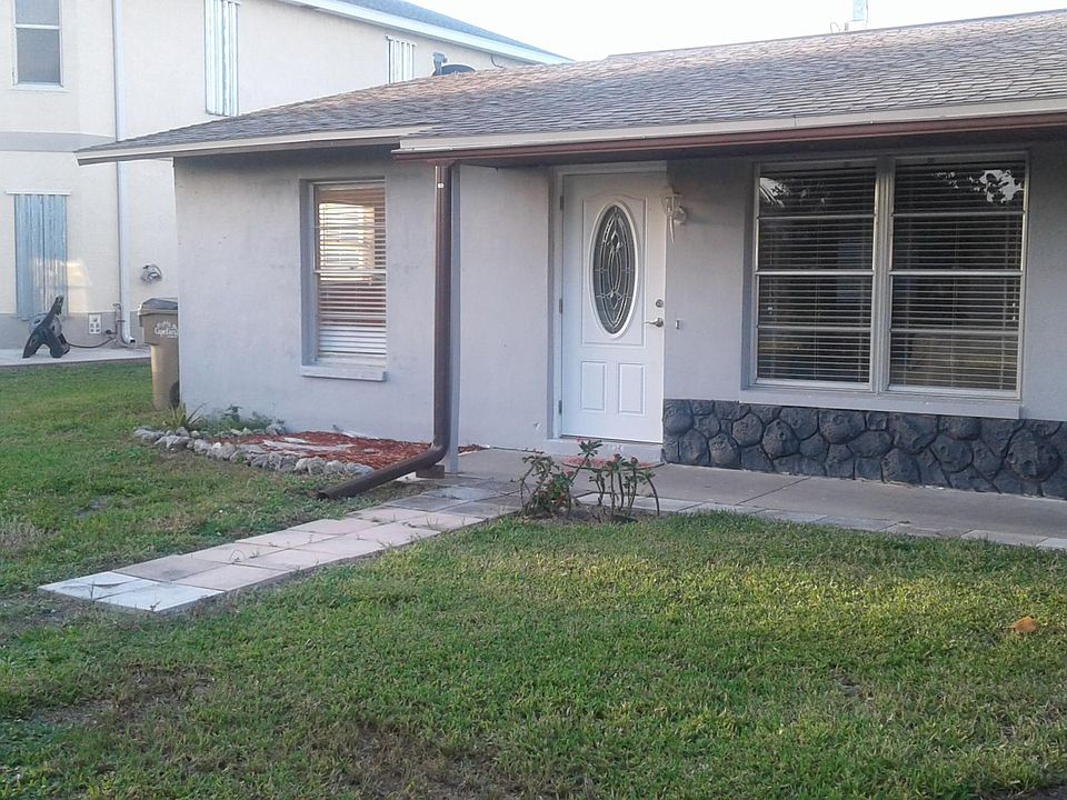 1st image of 1213 SW 48th Ter APT B