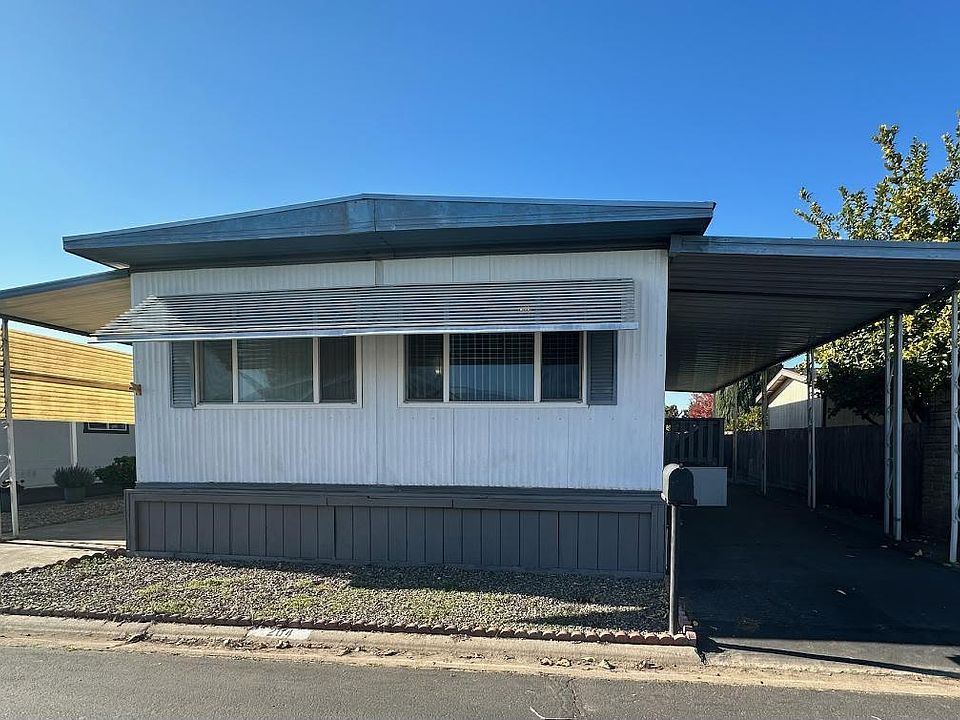 1st image of 1830 E Yosemite Ave Space 204