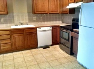 1126 N Fontenelle Dr, Derby, KS 67037