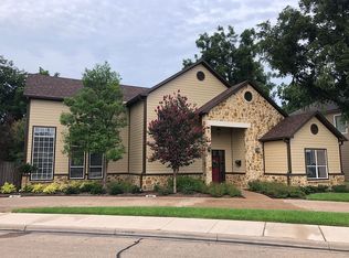 2002 S 8th St, Waco, TX 76706