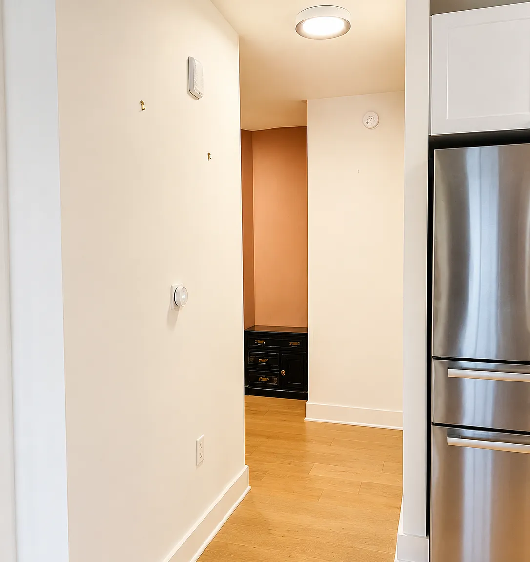 2 bed, 1120 sqft, $3,650 — Photo 2
