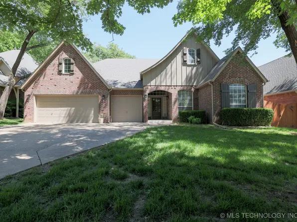 9041 E 117th St S, Bixby, OK 74008