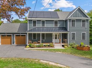 13 Turkey Hill Rd, West Newbury, MA 01985