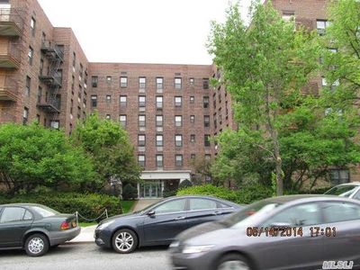226-26 Union Tpke APT 6F, Oakland Gardens, NY, 11364