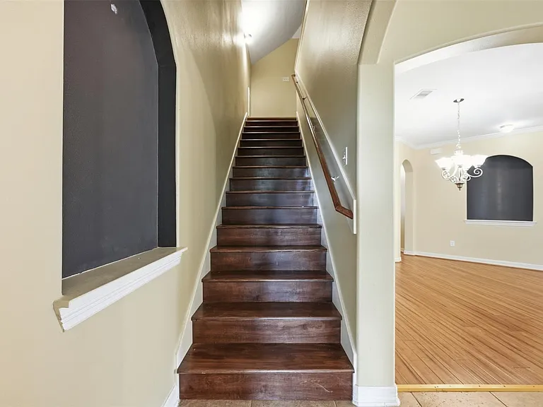 25203 Oak Villa Dr — Photo 31