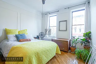 Rented by ZealEstate Group Inc