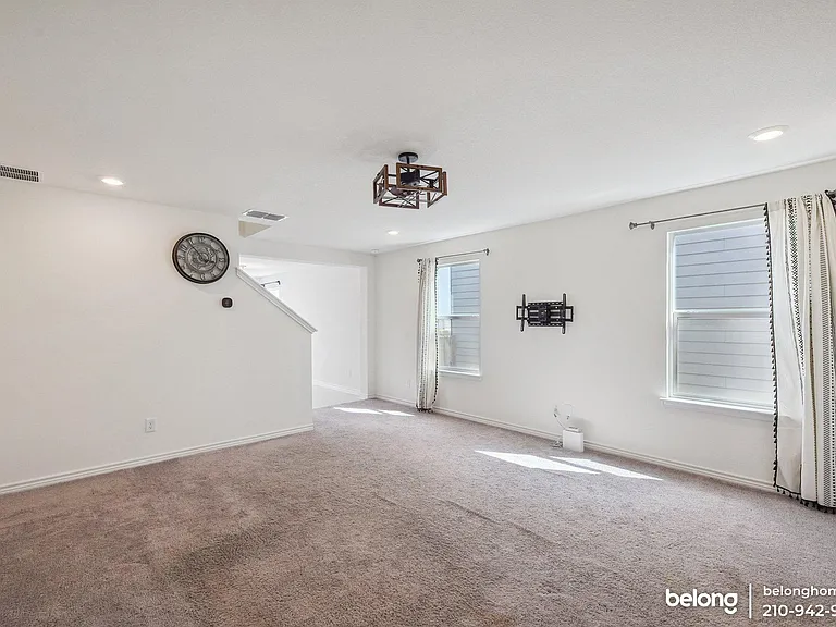 4806 Ocean Wave — Photo 4