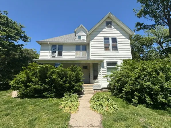 802 W Illinois