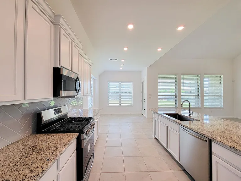 9422 Vista Falls Trce — Photo 23