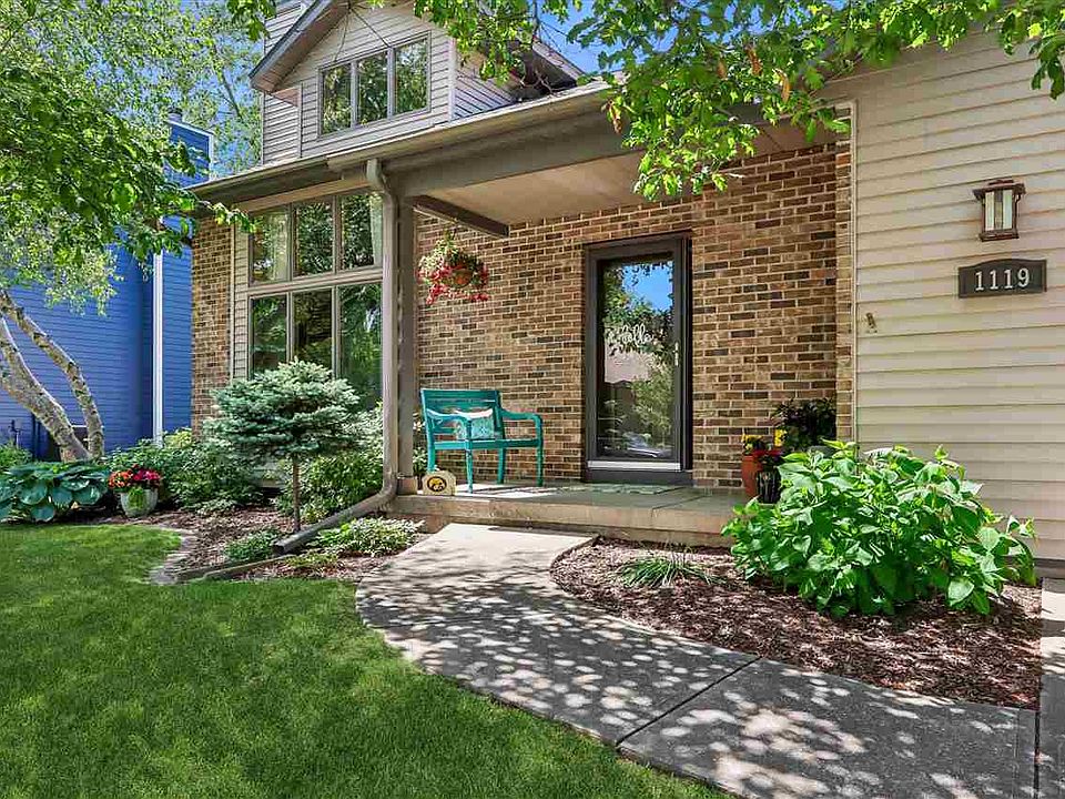 1st image of 1119 Deerfield Dr