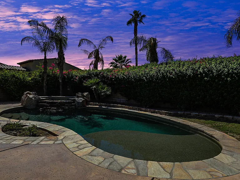 81961 Contento — Photo 22