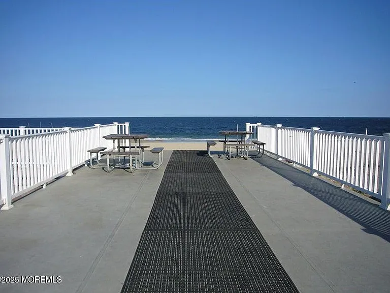 1201 Ocean Ave #72 — Photo 11