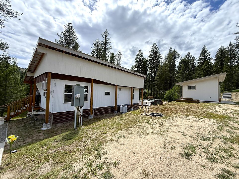1st image of 2 Hazel Ln