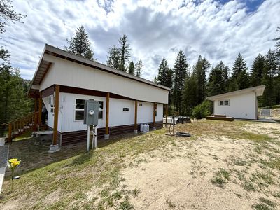 2 Hazel Ln, Republic, WA, 99166